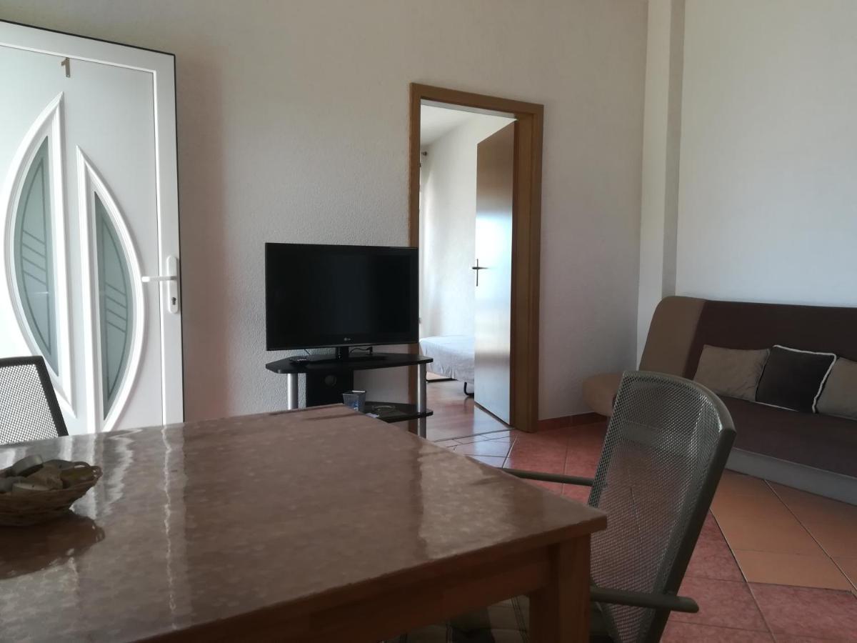 Apartman Lidija Ciovo トロギール エクステリア 写真